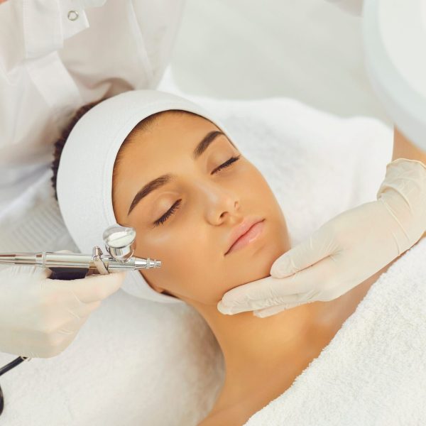 shutterstock-1814314304-644139756007-min